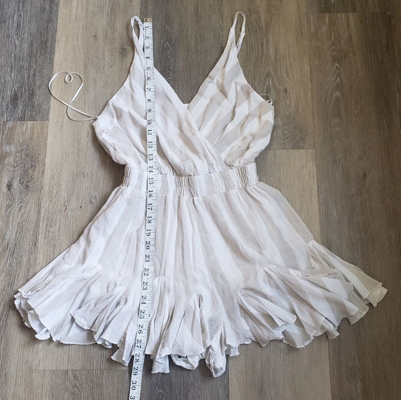 NEUTRAL STRIPE ROMPER - Picture 9 of 9